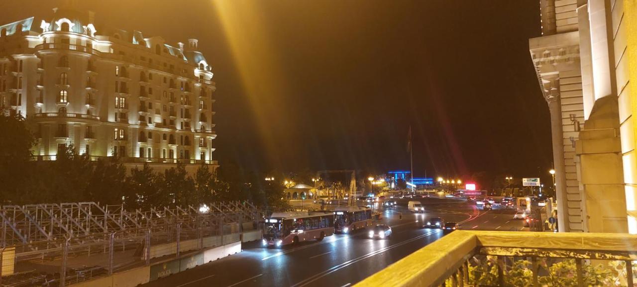 Azneft Royal Suite Apartment Sea View Baku Exterior foto