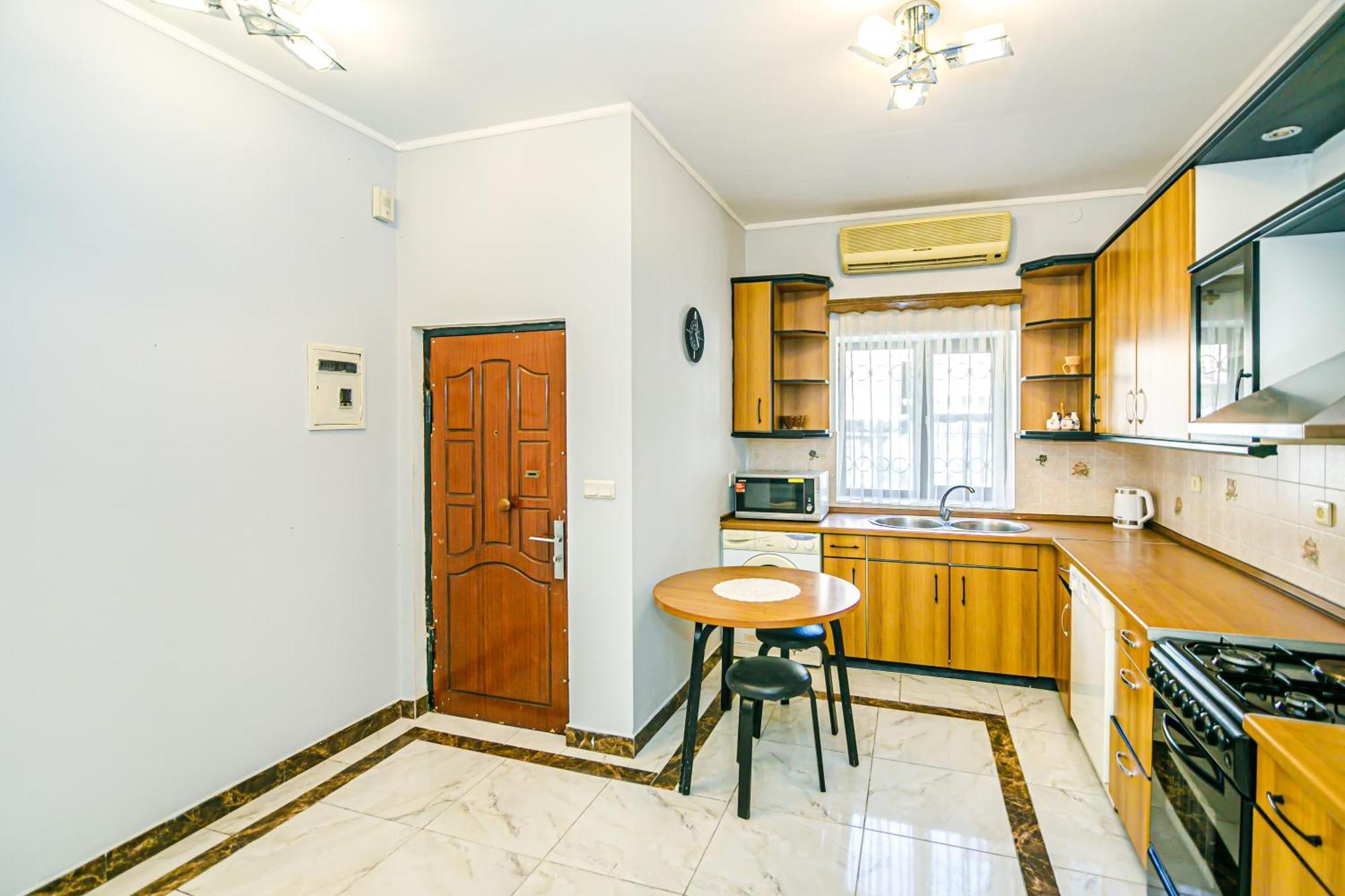 Azneft Royal Suite Apartment Sea View Baku Exterior foto